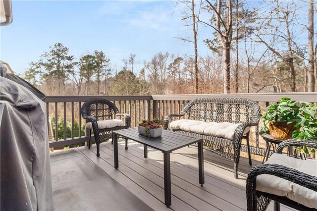 242 Harmony Lake Drive, Holly Springs, GA 30115