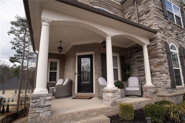 242 Harmony Lake Drive, Holly Springs, GA 30115