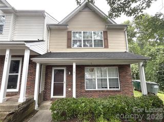 747 Mountainwater Drive, Charlotte, NC 28262