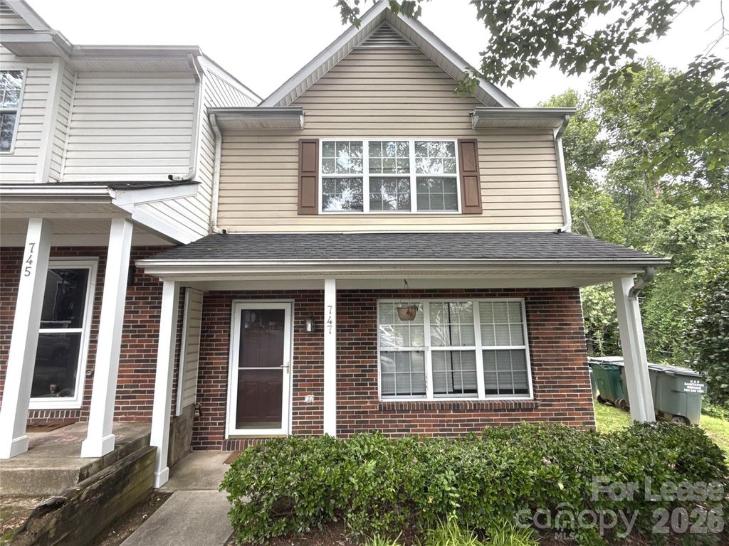 747 Mountainwater Drive, Charlotte, NC 28262