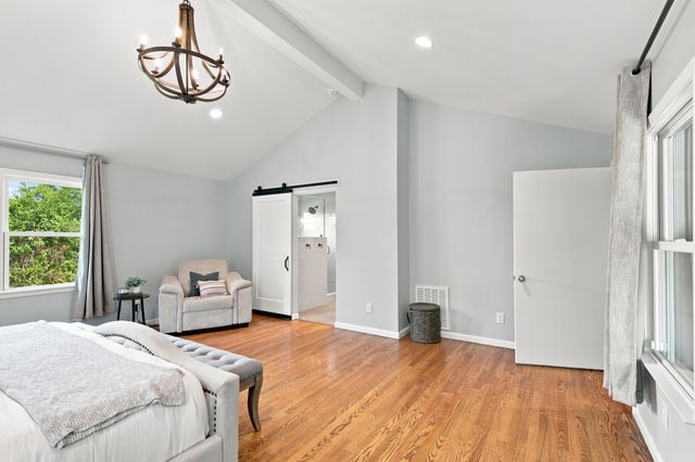 824 Clematis Dr, Nashville, TN 37205