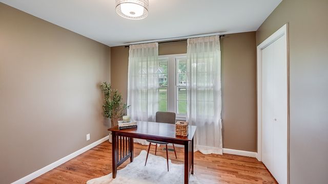 824 Clematis Dr, Nashville, TN 37205