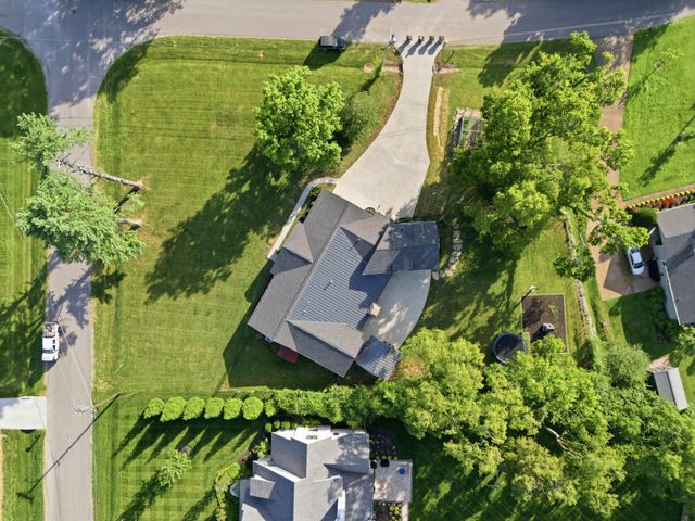 824 Clematis Dr, Nashville, TN 37205