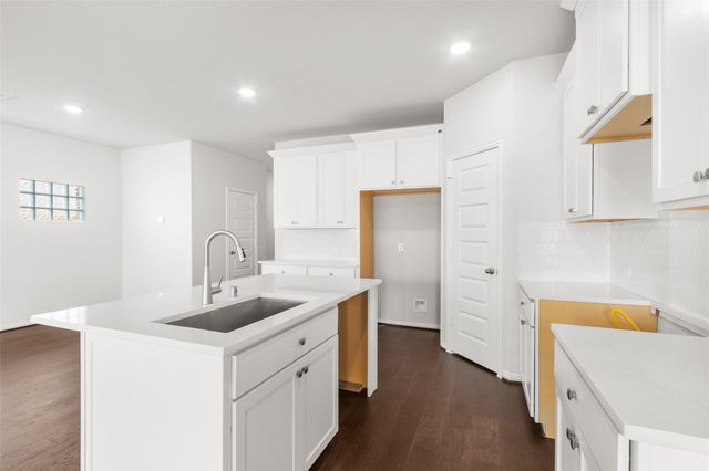 2007 Sunflower Court, Sugar Land, TX 77498