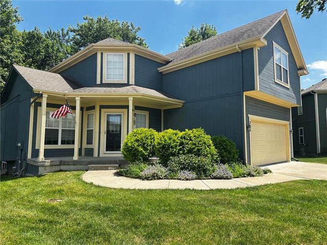 725 N Alder Street, Gardner, KS 66030