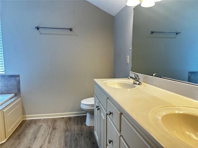 725 N Alder Street, Gardner, KS 66030