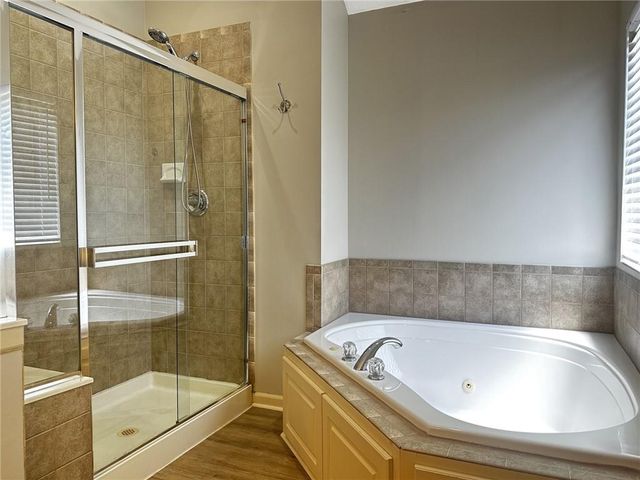 725 N Alder Street, Gardner, KS 66030