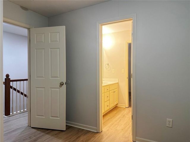 725 N Alder Street, Gardner, KS 66030