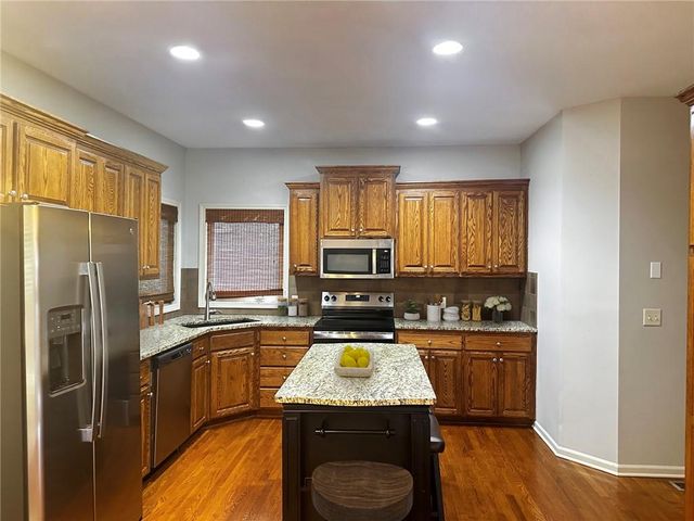 725 N Alder Street, Gardner, KS 66030