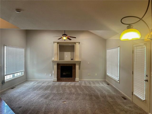 725 N Alder Street, Gardner, KS 66030