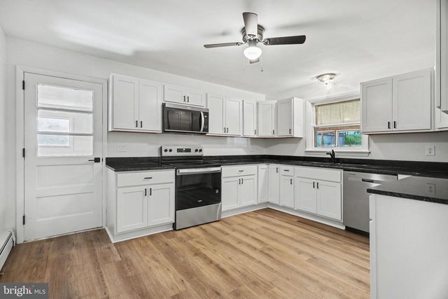 4608 KLINESVILLE RD, Columbia, PA 17512