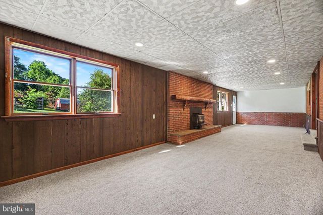 4608 KLINESVILLE RD, Columbia, PA 17512