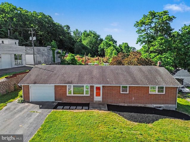4608 KLINESVILLE RD, Columbia, PA 17512