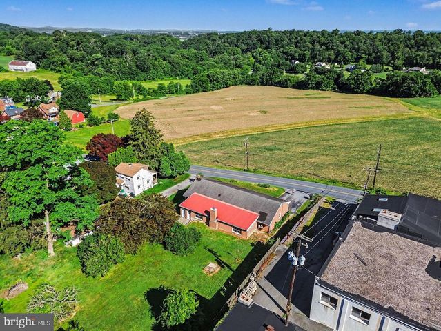 4608 KLINESVILLE RD, Columbia, PA 17512