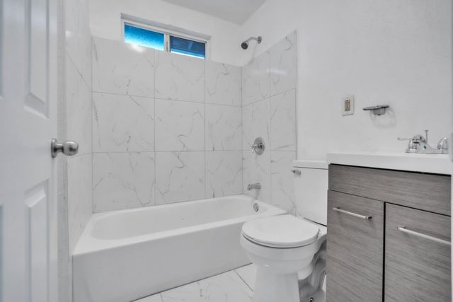 1602 N Golden Gate Ave, Stockton, CA 95205