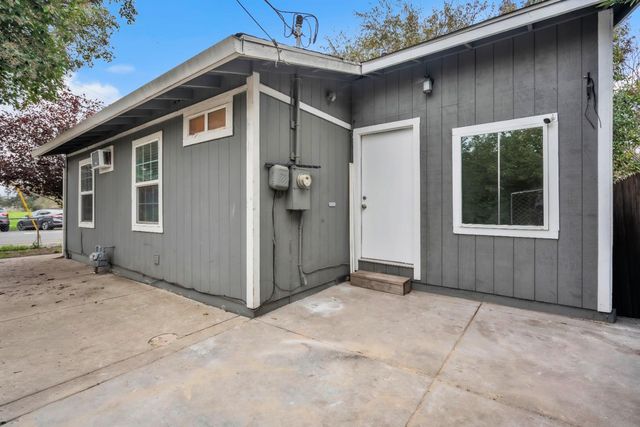 1602 N Golden Gate Ave, Stockton, CA 95205