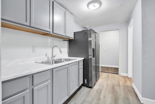 1602 N Golden Gate Ave, Stockton, CA 95205