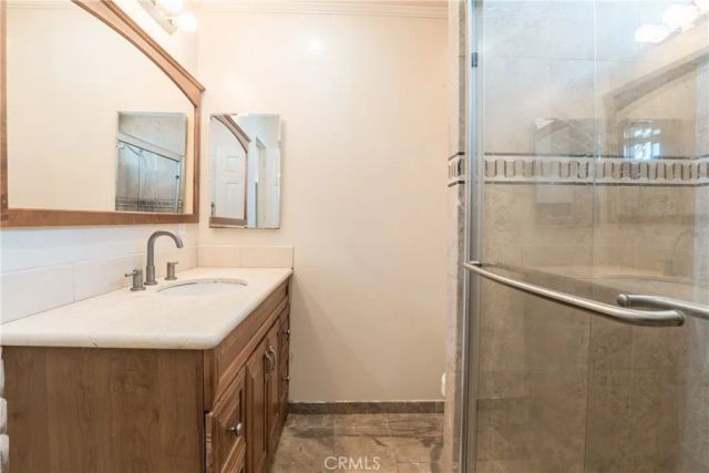 17705 S Western 118, Gardena, CA 90248