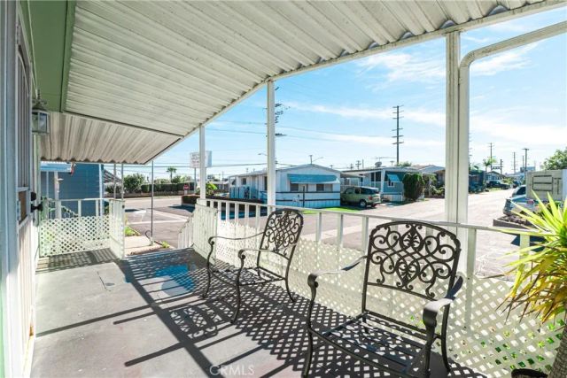 17705 S Western 118, Gardena, CA 90248