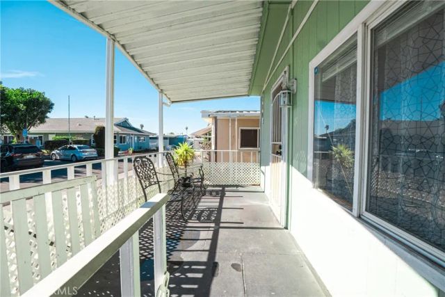 17705 S Western 118, Gardena, CA 90248