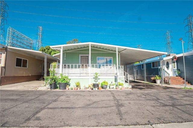 17705 S Western 118, Gardena, CA 90248