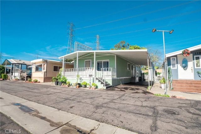 17705 S Western 118, Gardena, CA 90248