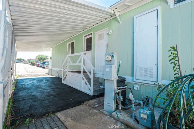 17705 S Western 118, Gardena, CA 90248