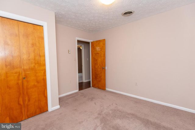 1517 CAROLINE ST, Winchester, VA 22601