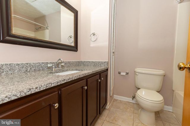 1517 CAROLINE ST, Winchester, VA 22601
