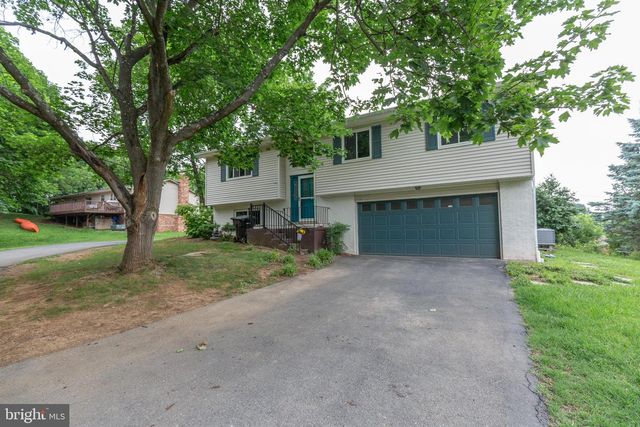 1517 CAROLINE ST, Winchester, VA 22601