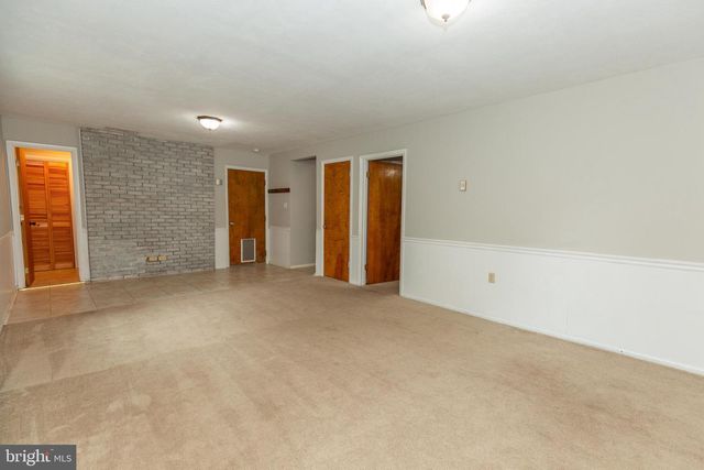 1517 CAROLINE ST, Winchester, VA 22601