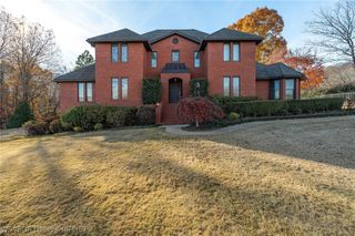 2000 Cobble Hill Lane, Fort Smith, AR 72903