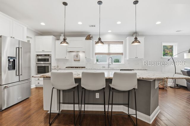 25 Weeping Willow Dr, Bluffton, SC 29910