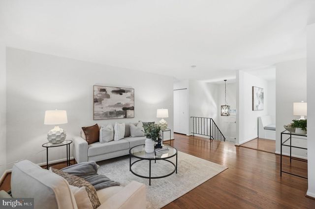 14429 BRAD DR, Rockville, MD 20853