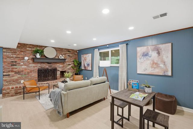 14429 BRAD DR, Rockville, MD 20853