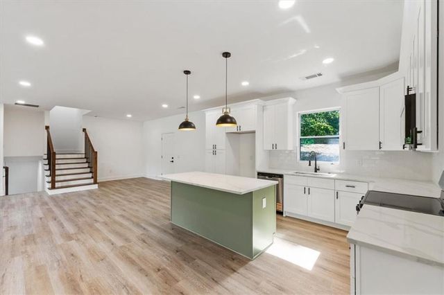 6885 Silver Maple Trail, Fairburn, GA 30213