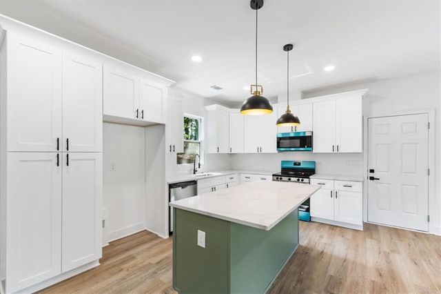 6885 Silver Maple Trail, Fairburn, GA 30213