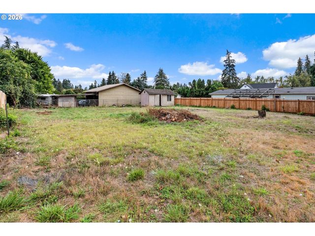 714 WATER St, Dayton, OR 97114