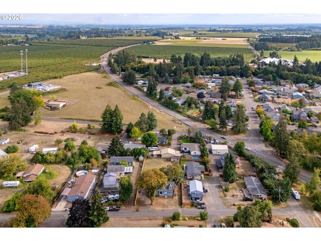 714 WATER St, Dayton, OR 97114