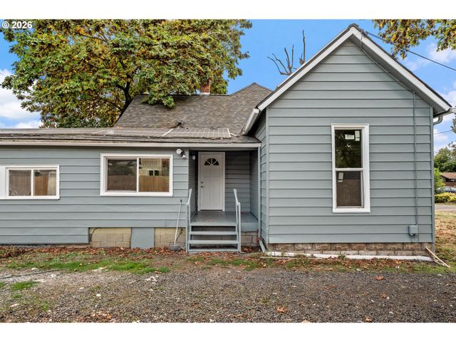 714 WATER St, Dayton, OR 97114