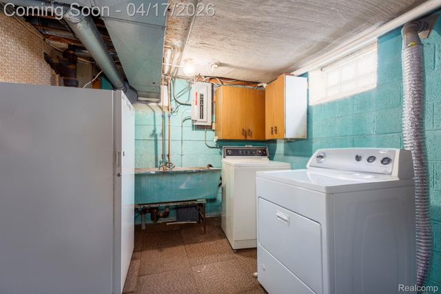 18015 Audette Street, Dearborn, MI 48124