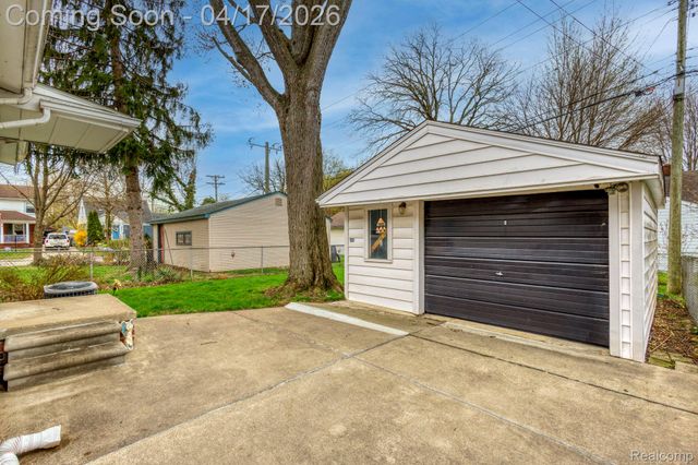 18015 Audette Street, Dearborn, MI 48124