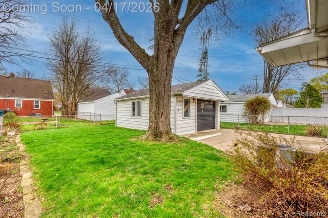 18015 Audette Street, Dearborn, MI 48124