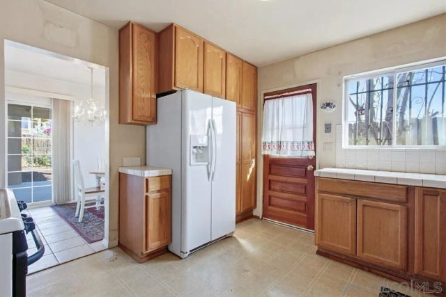 1015 Cedar Brook, Escondido, CA 92025