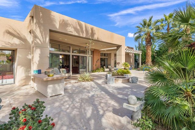12 Boulder Lane, Rancho Mirage, CA 92270