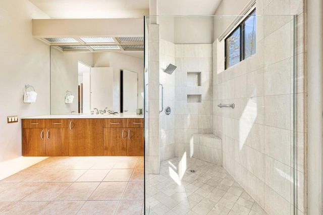 12 Boulder Lane, Rancho Mirage, CA 92270