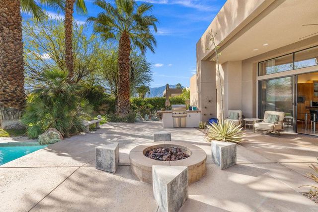 12 Boulder Lane, Rancho Mirage, CA 92270