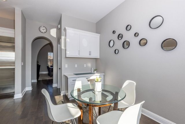 886 886 Old Oak Rd, Livermore, CA 94550