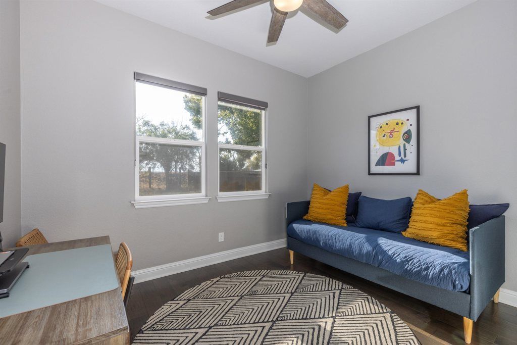 Image 20 of property listing at 886 886 Old Oak Rd, Livermore, CA 94550