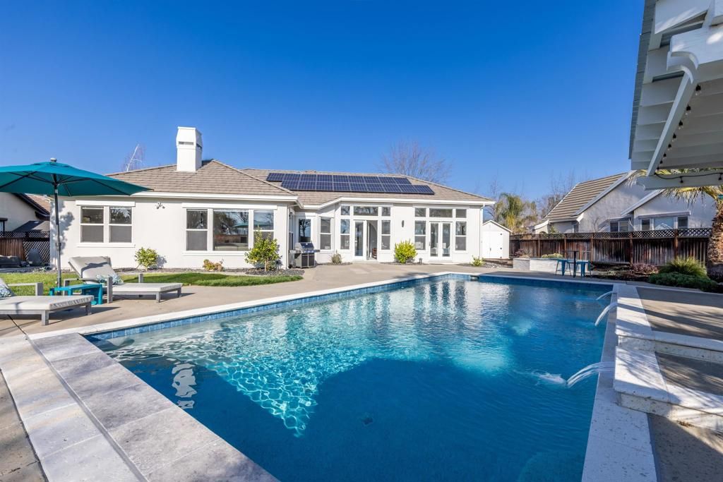 Image 38 of property listing at 886 886 Old Oak Rd, Livermore, CA 94550